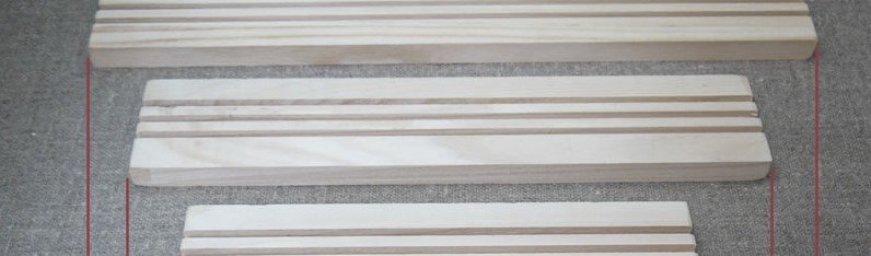 Base in legno 40 cm con 3 scanalature