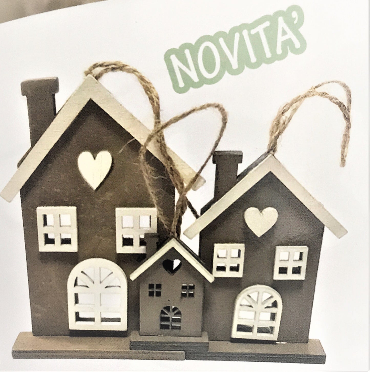 Chiesa in legno con cuore 3,5x5 cm. Shabby Style 78DEC012
