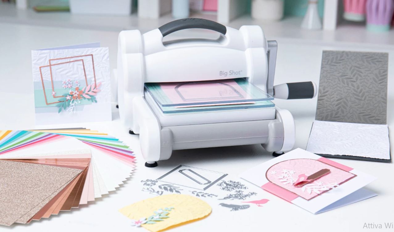 Sizzix Big Shot in Starter Kit con carta stoffa e fustelle 666175